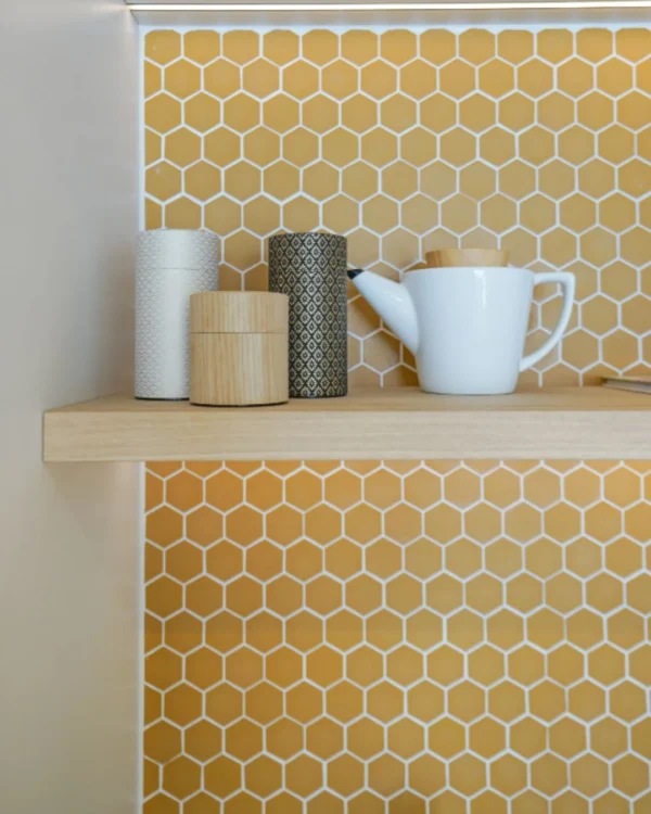 val35m hexagon mustard matt 2